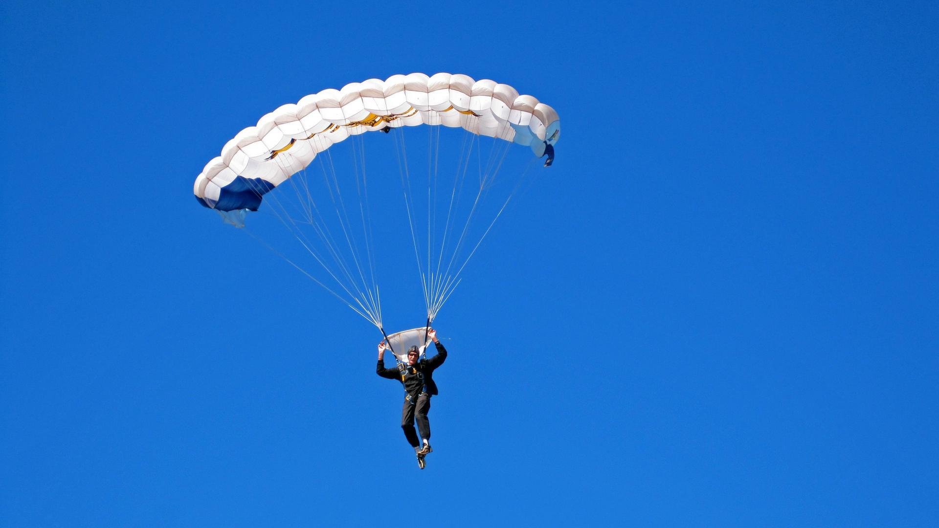 开云体育官网登入-《EDG战队正式签约新人Luffy，战力再升级》，edg战队新成员名单