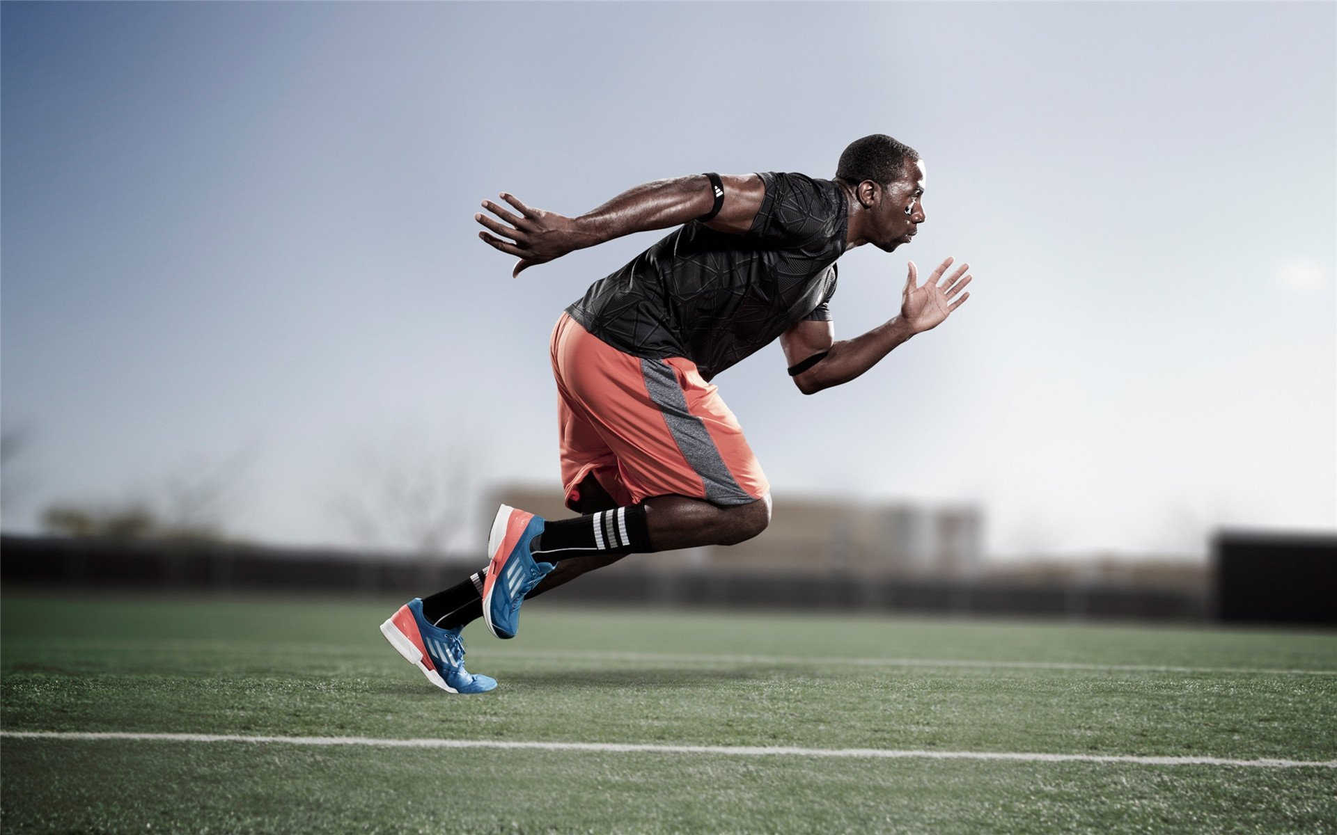 大牌球星续约消息频出，联盟稳定感增强，球星签约的球鞋品牌